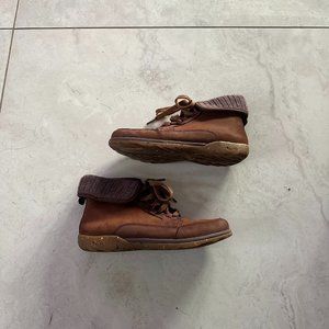 Chaco Women's Barbary Flip Down Leather Ankle Boots